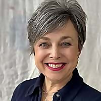 Artist & Facilitator Pamela Alderman
