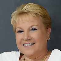 Confessions from a Pastor&#39;s Wife