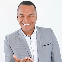 Recargas de fe con Ricardo Ram&iacute;rez el RyR
