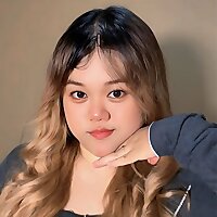 Angelina Tri Icha