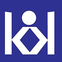 KneeToKnee