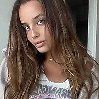 Vicky 