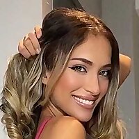 Top 45 Petite Onlyfans Influencers in 2025 (Petite OnlyFans Models)