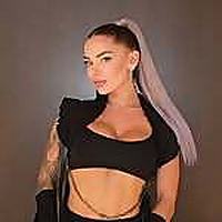 Hayley Davies 