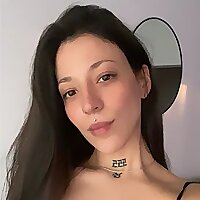 Top 100 Free OnlyFans Accounts in 2025 (Free OnlyFans Creators)