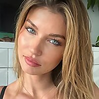 Top 100 Blonde Onlyfans Influencers in 2026