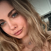 chloe_xo