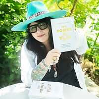 Psychics & Clairvoyant Readings from Michele Knight-Waite