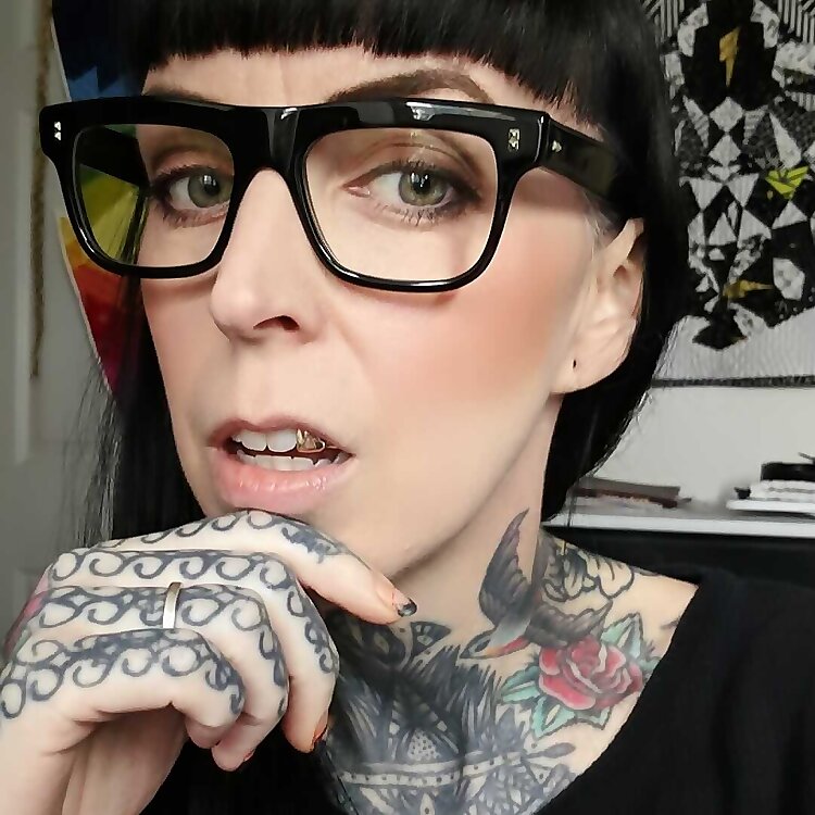 Elizabeth Elliott