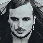 Yanis Marshall