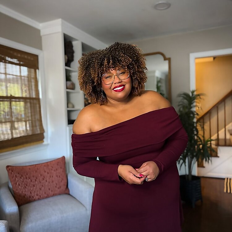 Sierra Holmes