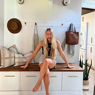 Cloe Thomson