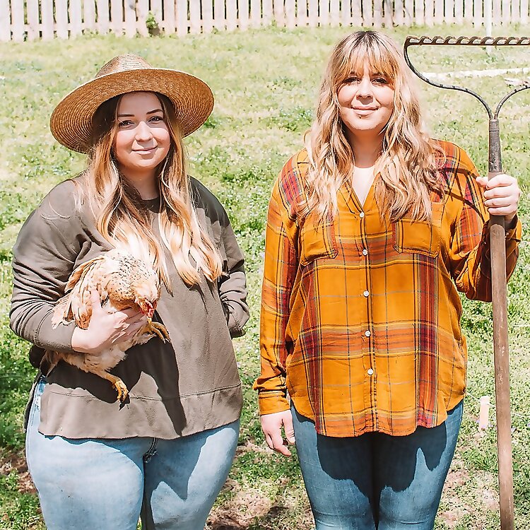 Savannah & Casey