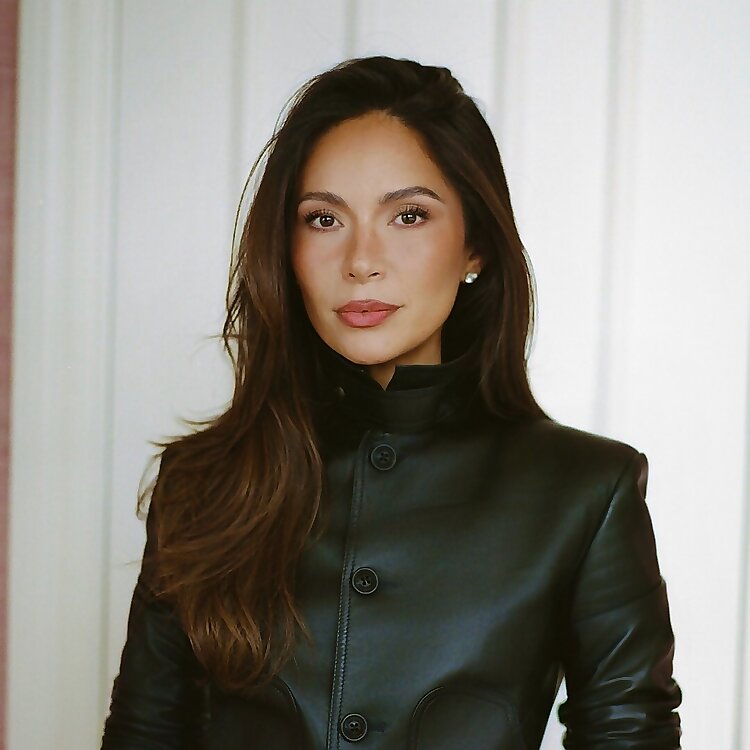 Marianna Hewitt