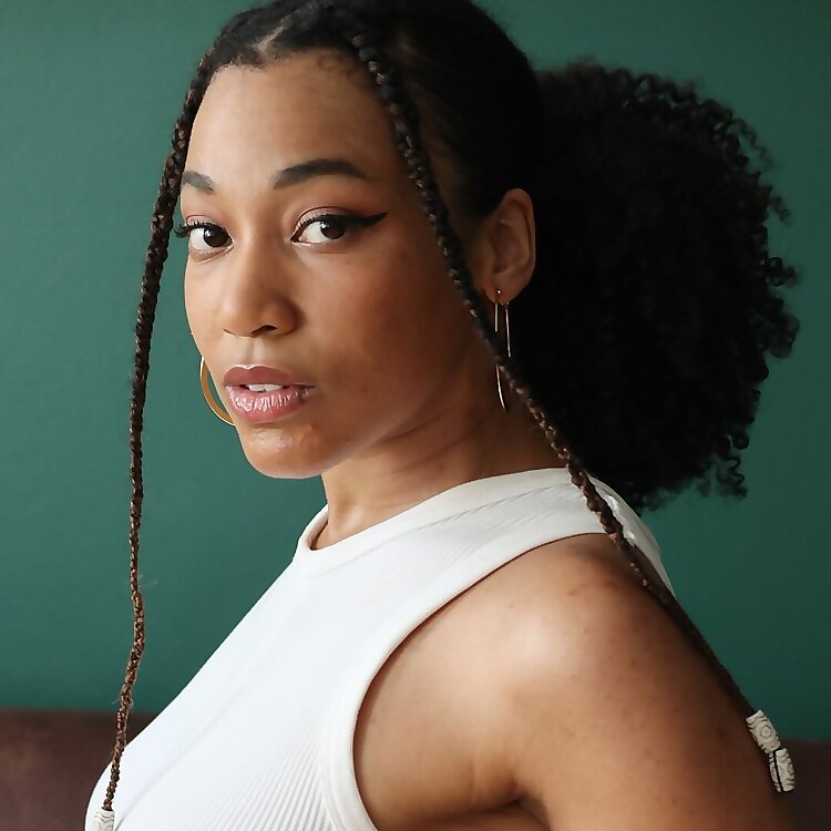 Gabrielle Smith