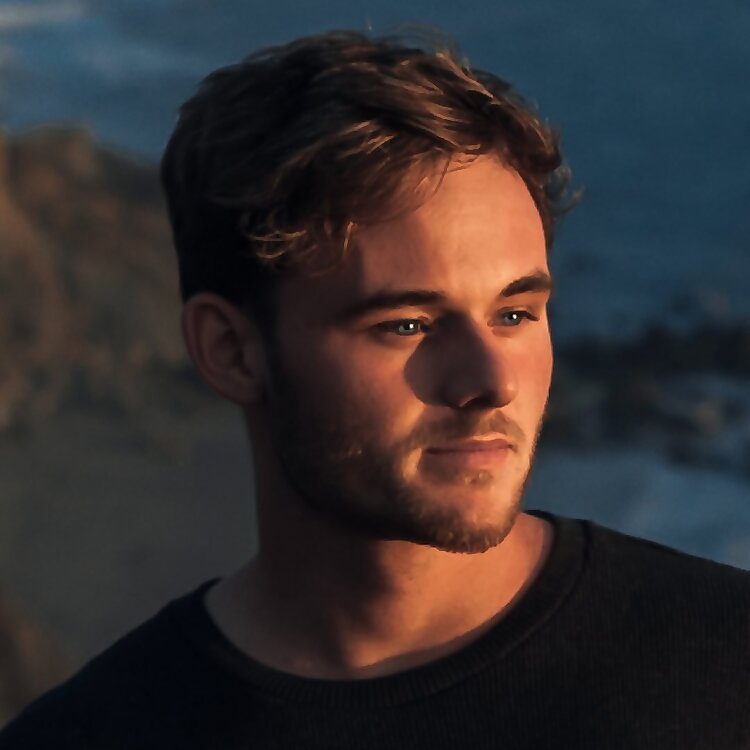 Mitchell Mullins