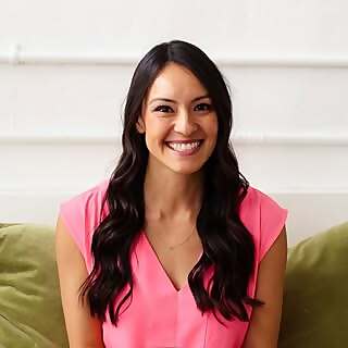 Dr. Sara Reardon