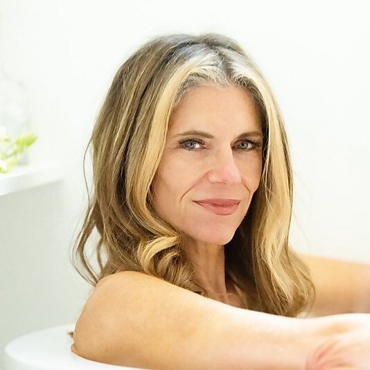 Dr. Sara Gottfried