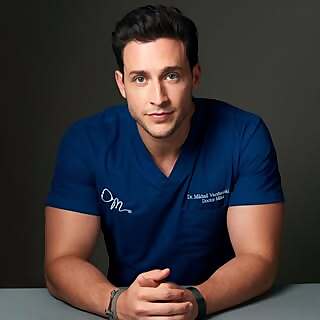 Dr. Mike Varshavski