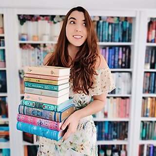 Thais Lopes G
