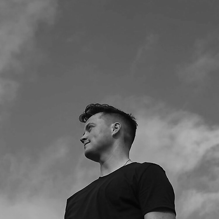 Aaron Rose