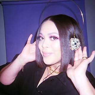 Alea Lovely
