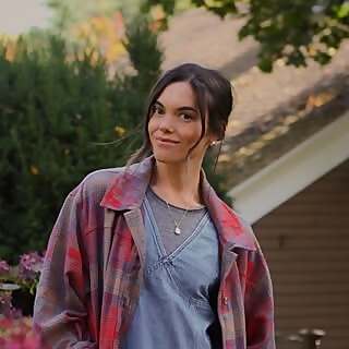 Mary lauren