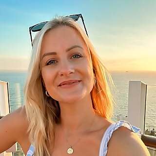 Lara Joanna Jarvis
