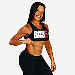 Treinadora Carol Vaz