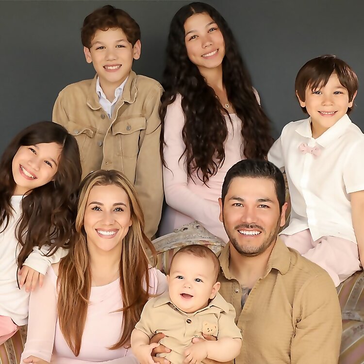 Familia Diamond