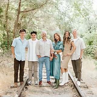 Gentry Mikesell & Betsy Mikesell