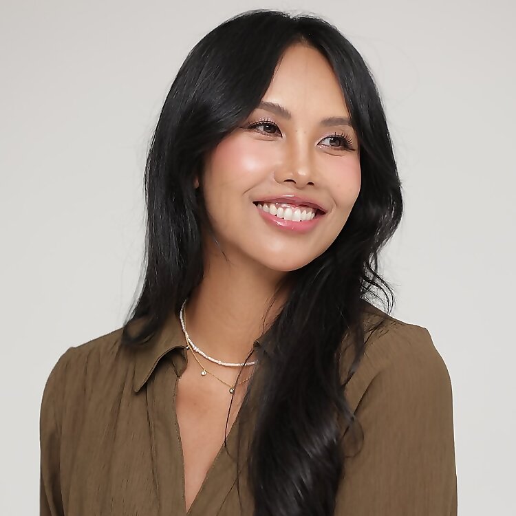 Vanessa Lee