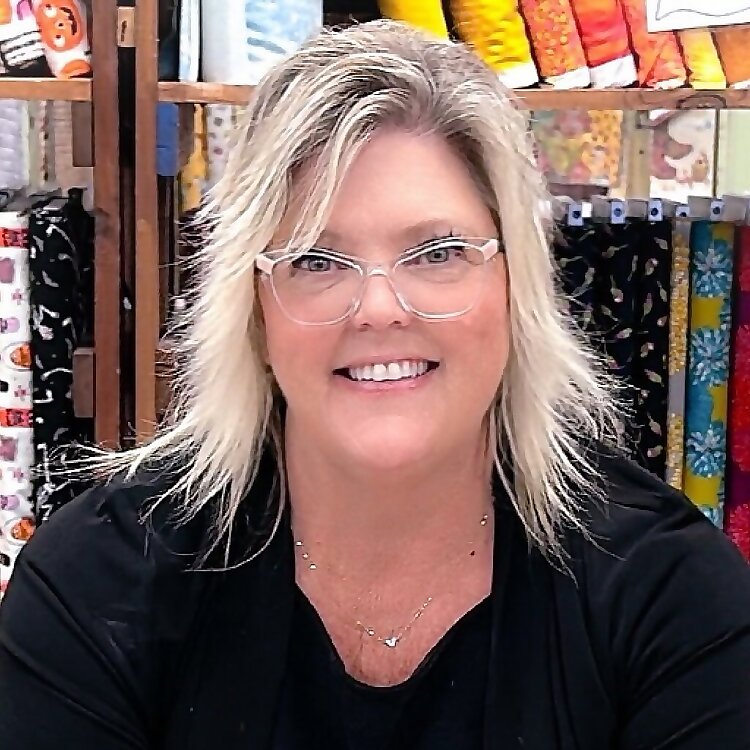 Laura Heine