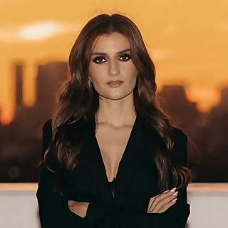 Najwa Zebian
