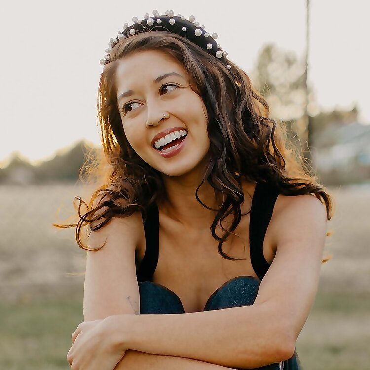 Jasmine Briones