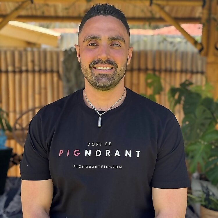Joey Carbstrong