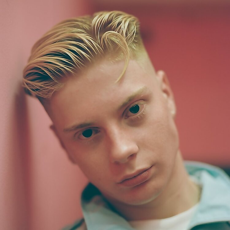 Leo Mandella