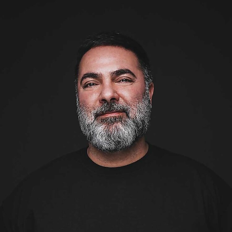 Hikmet Sugoer