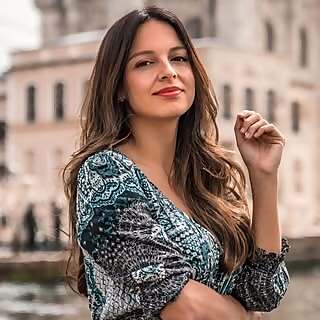 Catarina Mello