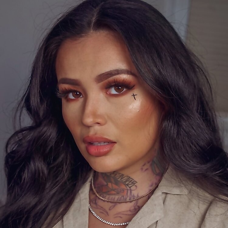 Katherine Flores