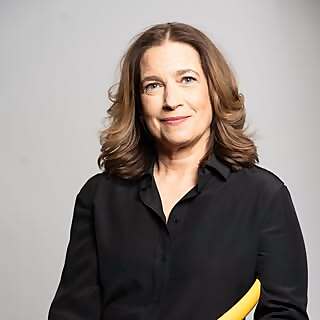 Hilary Jacobs Hendel