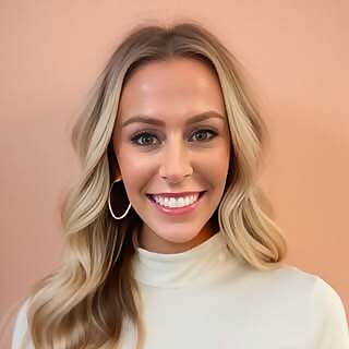 Holly Essler 