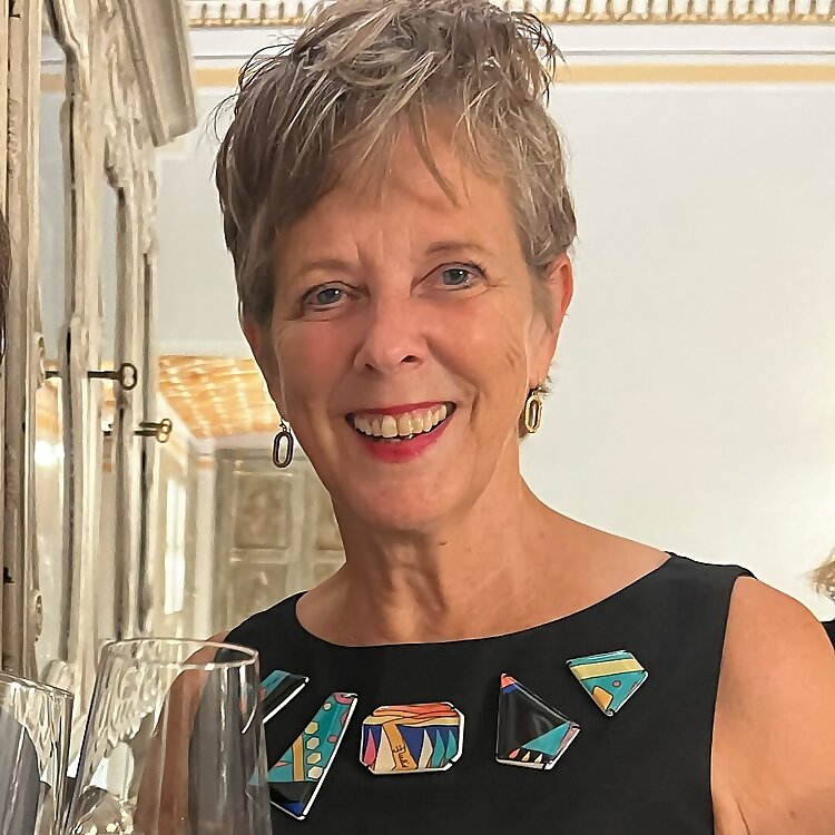 Liz Palmer