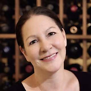 Lisa Perrotti-Brown