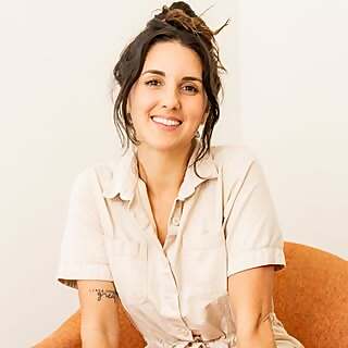 Gabriela Toro