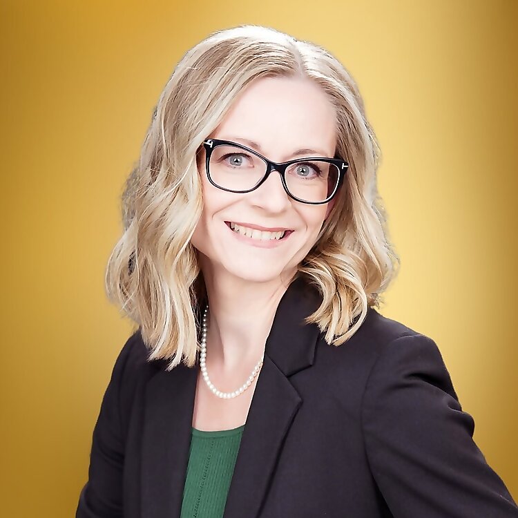 Adrienne Tom