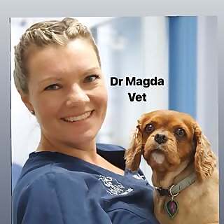 Dr Magda Upton