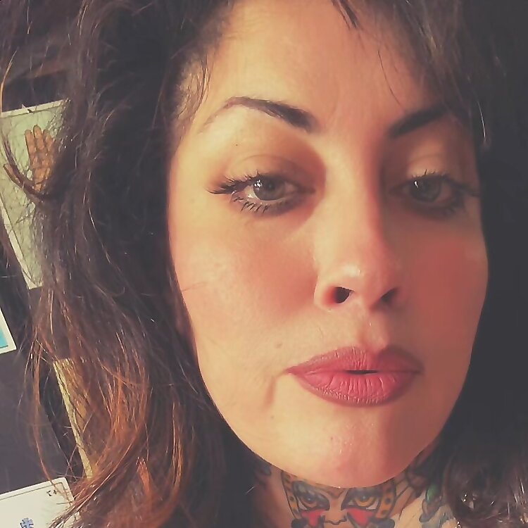 Rachel McKibbens