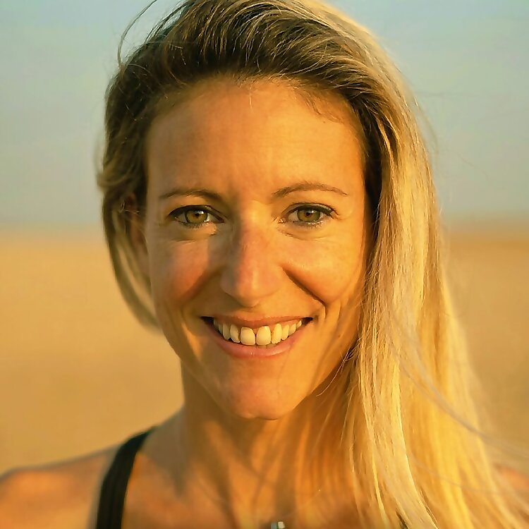 Karine Joly