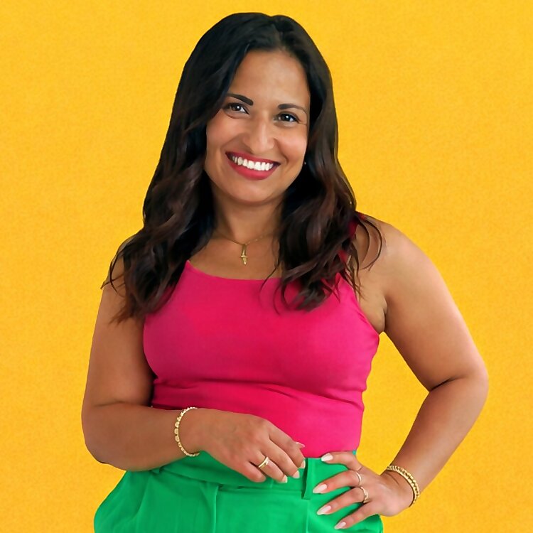 Dina • Thrift & Style